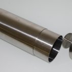 Cocktailshaker - Hersteller: Stelton, Cylinda Line - design by Arne Jacobsen - 1969 - Größe: Höhe 22,5 cm, Durchmesser 8,5 cm