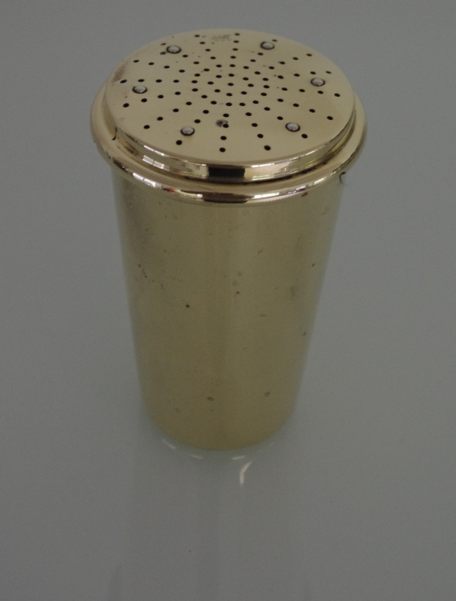 Cocktail Shaker D.R.G.M - Deutsches Reichs-Gebrauchsmuster Cocktail Shaker D.R.G.M - Deutsches Reichs-Gebrauchsmuster